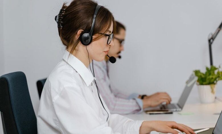 instant fix hotline available